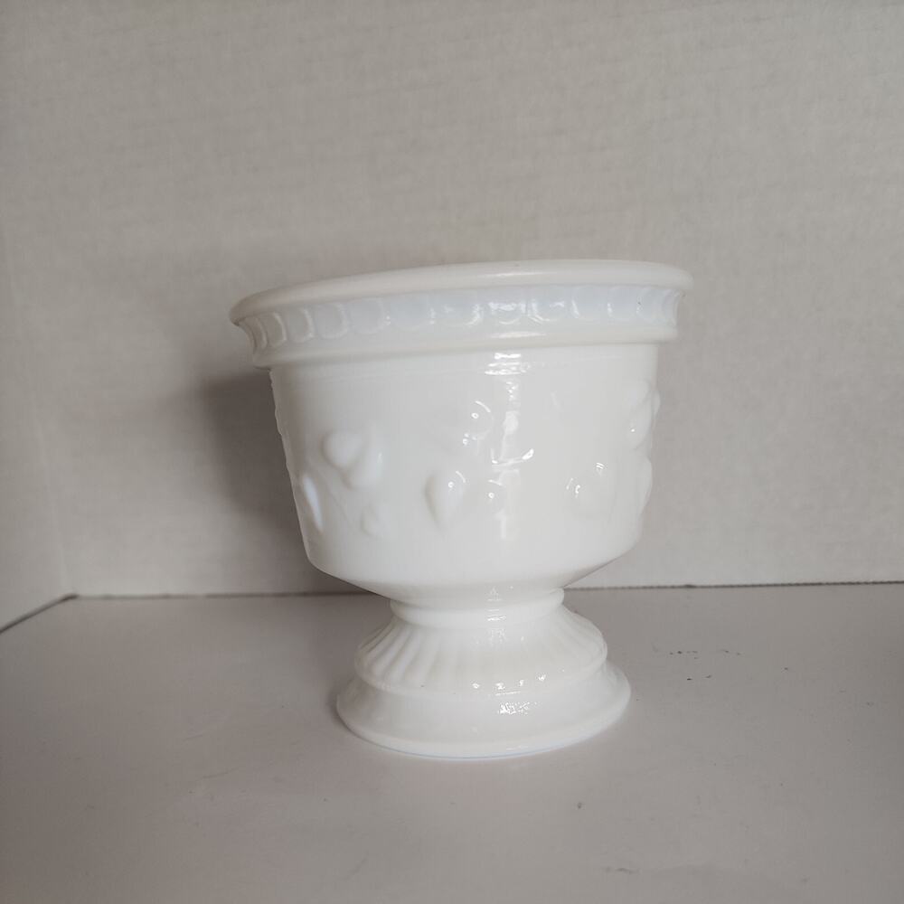 Vtg Milk Glass Ivy Leaf Footed Embossed Heart Planter, Vase, Dessert Candy Dish